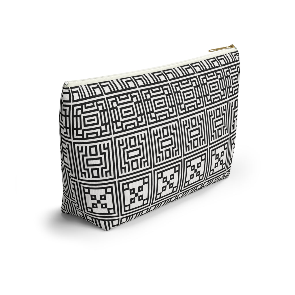 Chic Geometric Accessory Pouch - Perfect for Travel, Makeup, or Everyday Use, Stylish Gift for Friends and Family