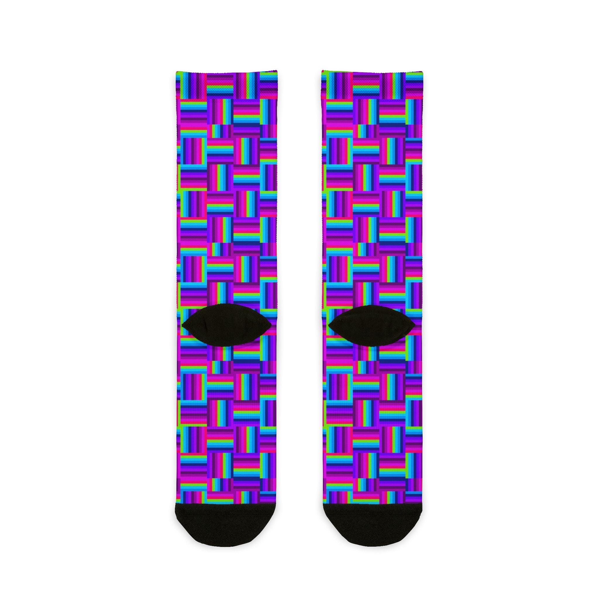 Vibrant Patterned Crew Socks for Unique Style, Fun Gift for Fashion Lovers, Colorful Cotton Socks for Everyday Comfort, Novelty Socks [...]