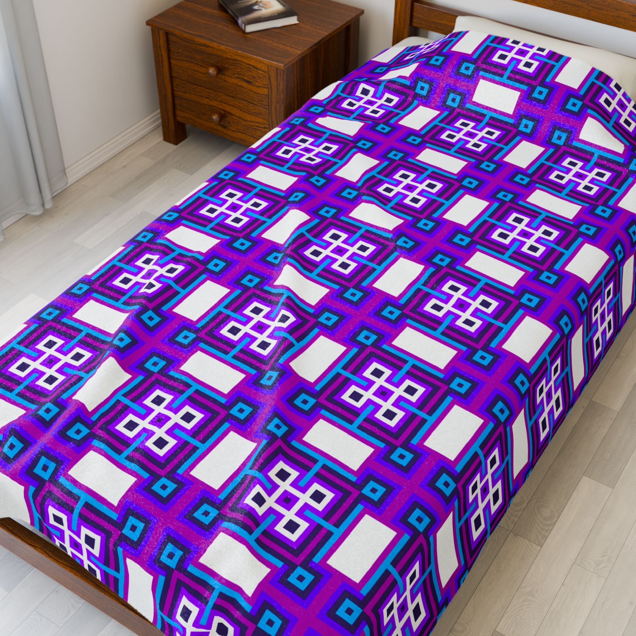 Vibrant Geometric Plush Blanket - Cozy Home Decor, Gift for Her, Unique Throw for Kids, Comfortable Lounge Accessory, Warm Soft Blanket