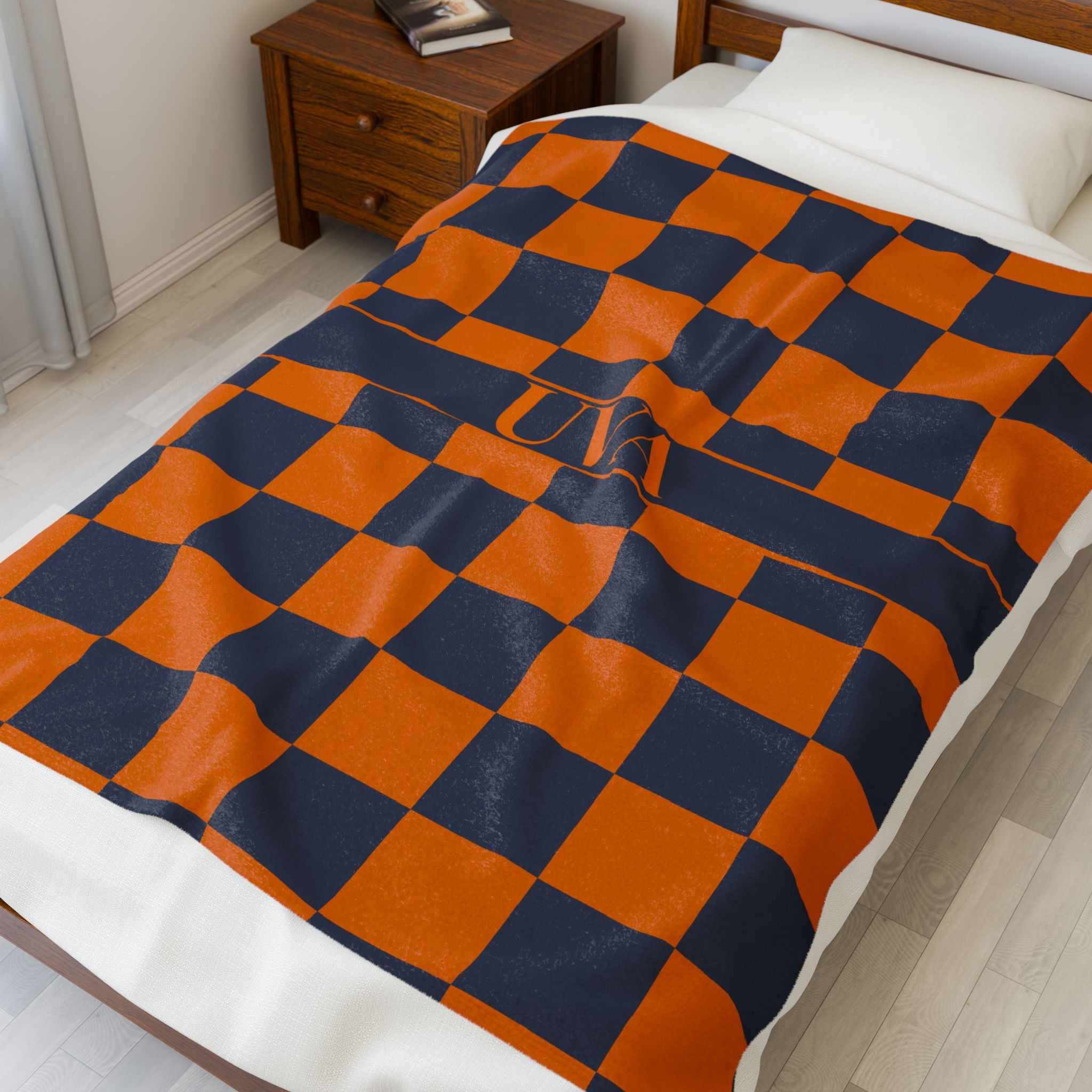 Cozy Checkerboard Plush Blanket – Ideal Gift for Home, Warmth, Comfort, Fall Decor, Halloween, Sports Enthusiasts