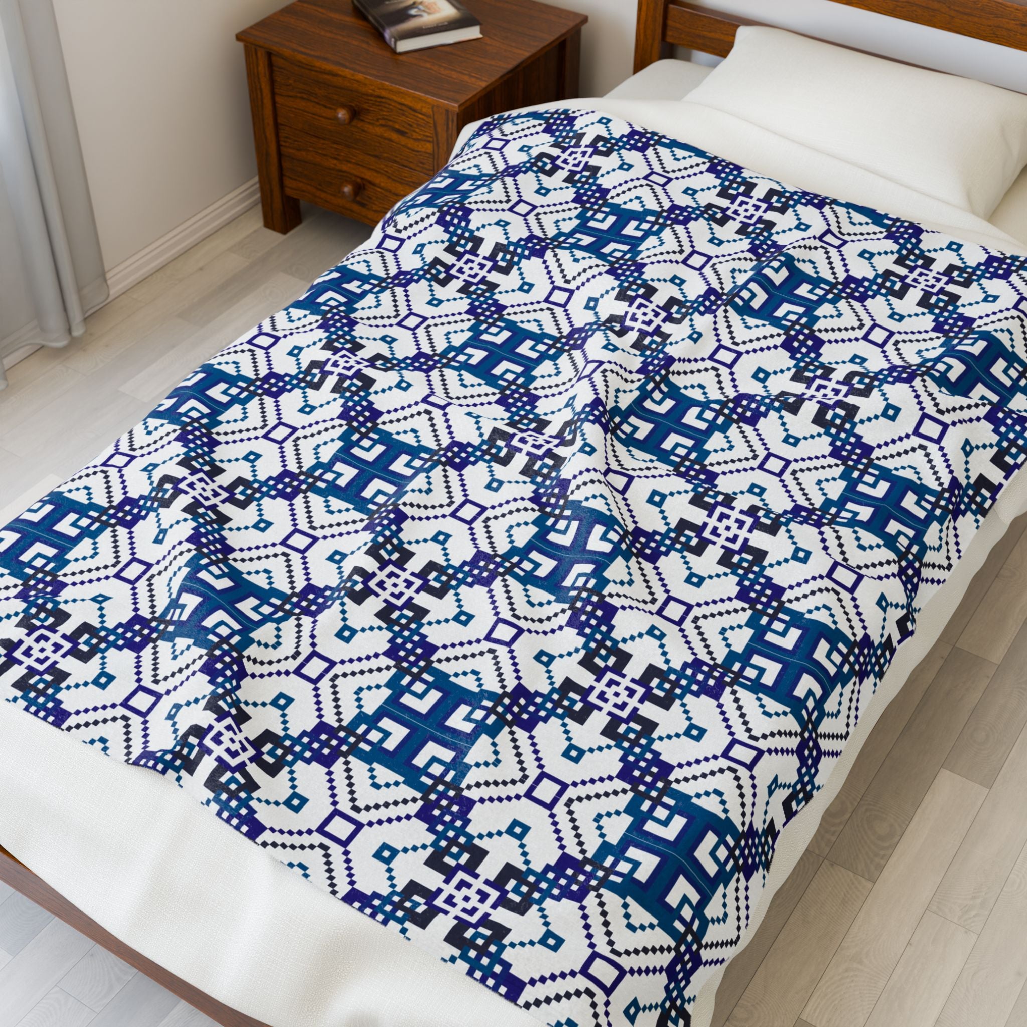 Geometric Pattern Velveteen Plush Blanket, Cozy Home Decor, Gift for Winter, Soft Throw for Sofa, Unique Bedding, Warm Quilt