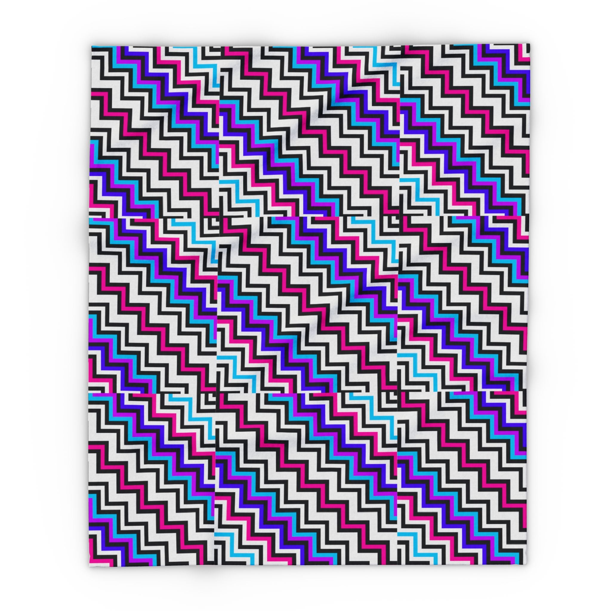 Colorful Zigzag Arctic Fleece Blanket - Cozy Throw for Home Decor, Gift, Indoor/Outdoor Use, Vibrant Bedding, Warm Layer