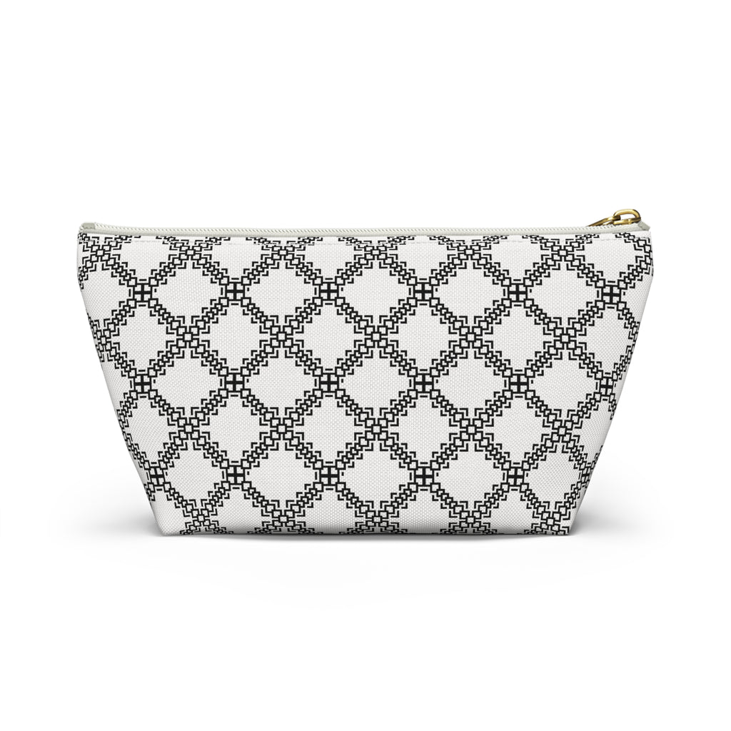 Chic Accessory Pouch - Stylish Makeup Bag, Travel Organizer, Gift for Her, Minimalist Storage, Trendy Cosmetic Bag