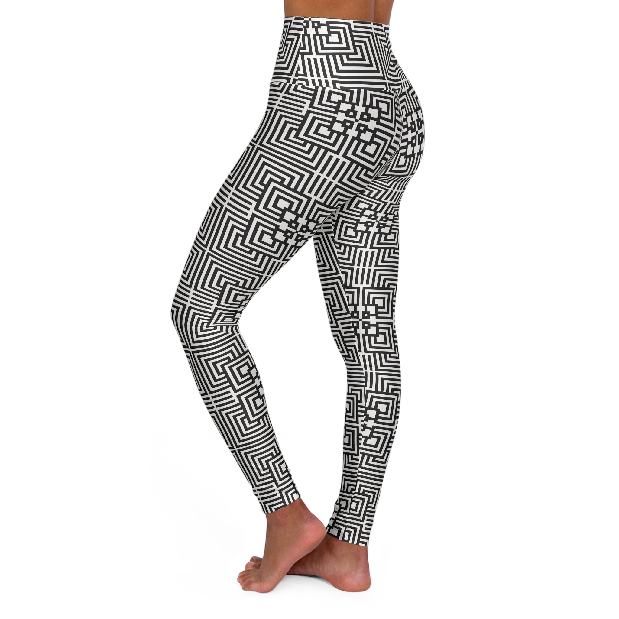 High Waisted Yoga Leggings with Geometric Pattern, Stylish Activewear for Fitness, Comfortable Workout Attire, Perfect for Yoga [...]