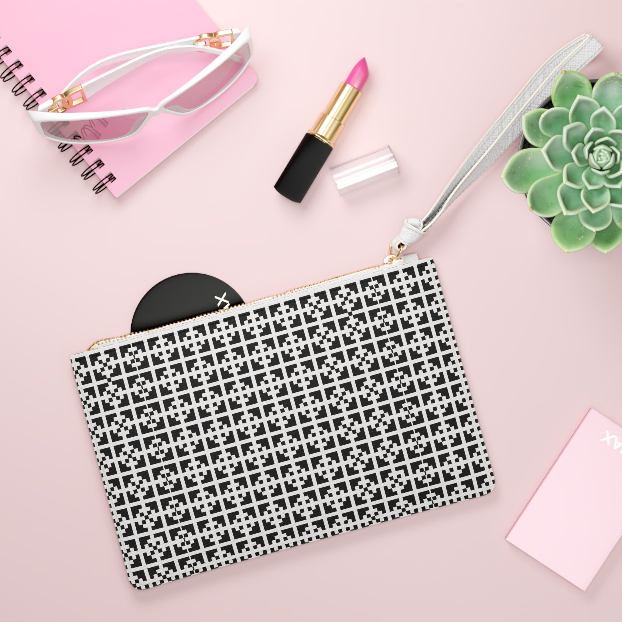 Chic Patterned Clutch Bag, Elegant Pouch for Parties, Gift for Her, Evening Bag, Travel Clutch, Stylish Accessory