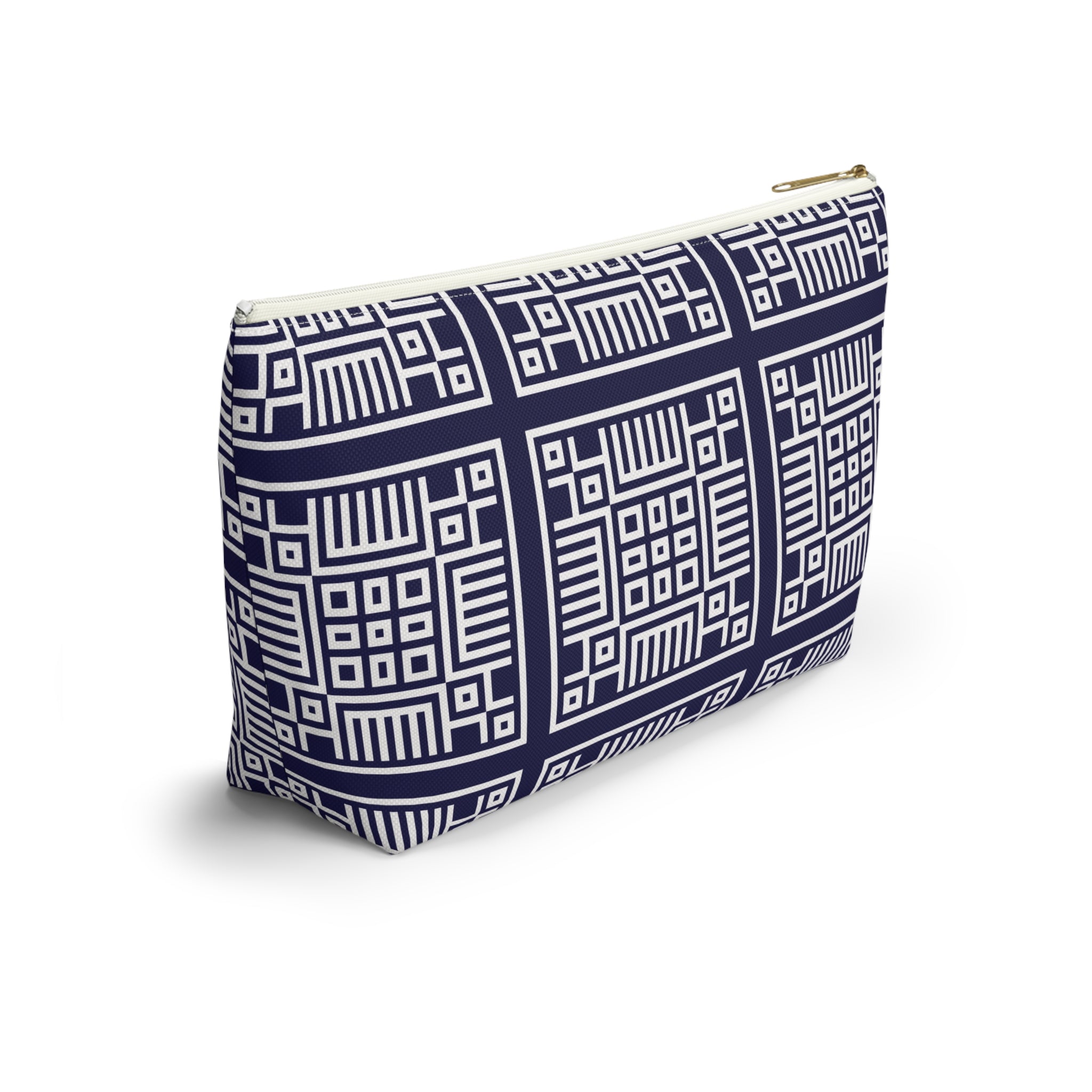 Stylish Accessory Pouch, Cosmetic Bag, Travel Organizer, Gift for Her, Modern Design, Everyday Essentials