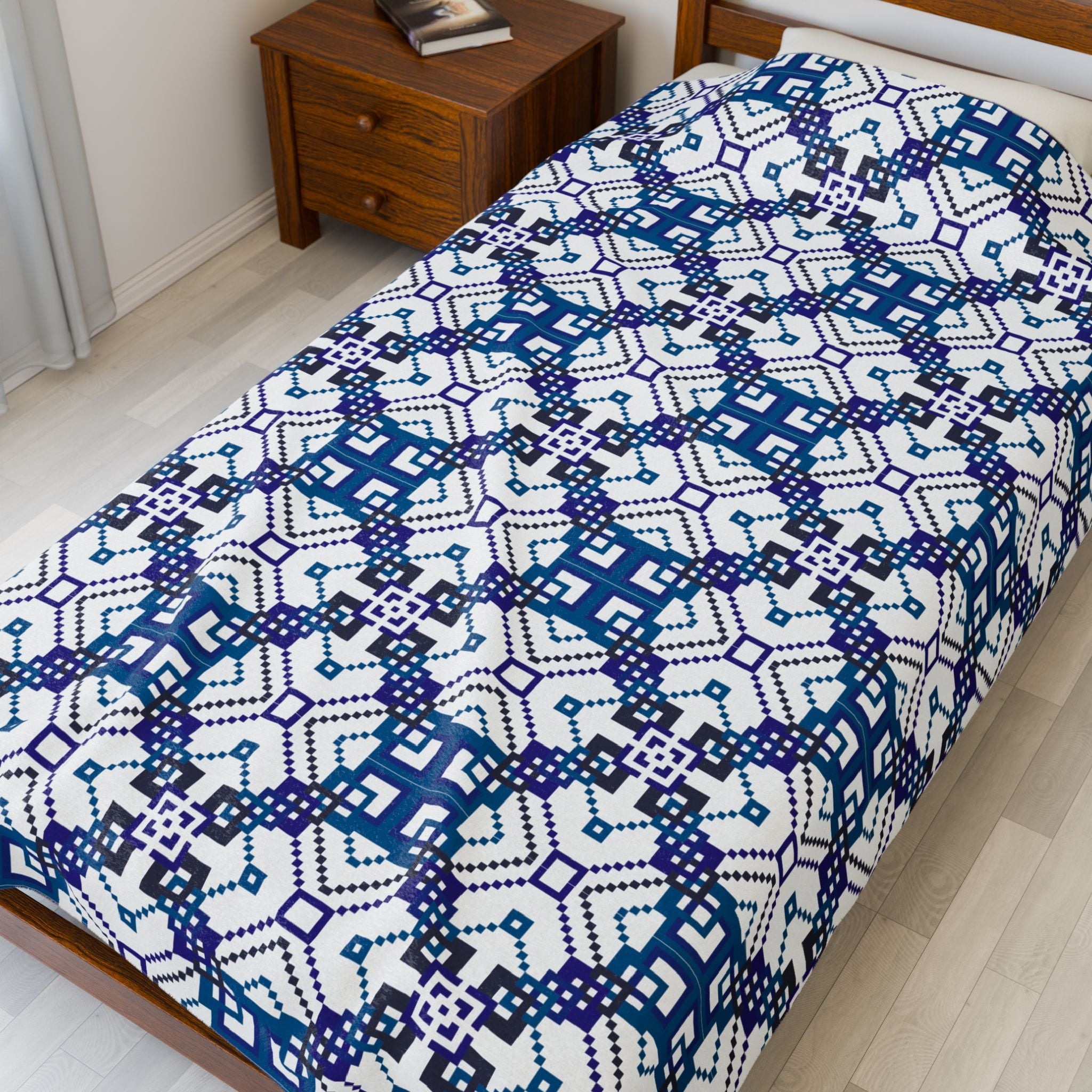 Geometric Pattern Velveteen Plush Blanket, Cozy Home Decor, Gift for Winter, Soft Throw for Sofa, Unique Bedding, Warm Quilt