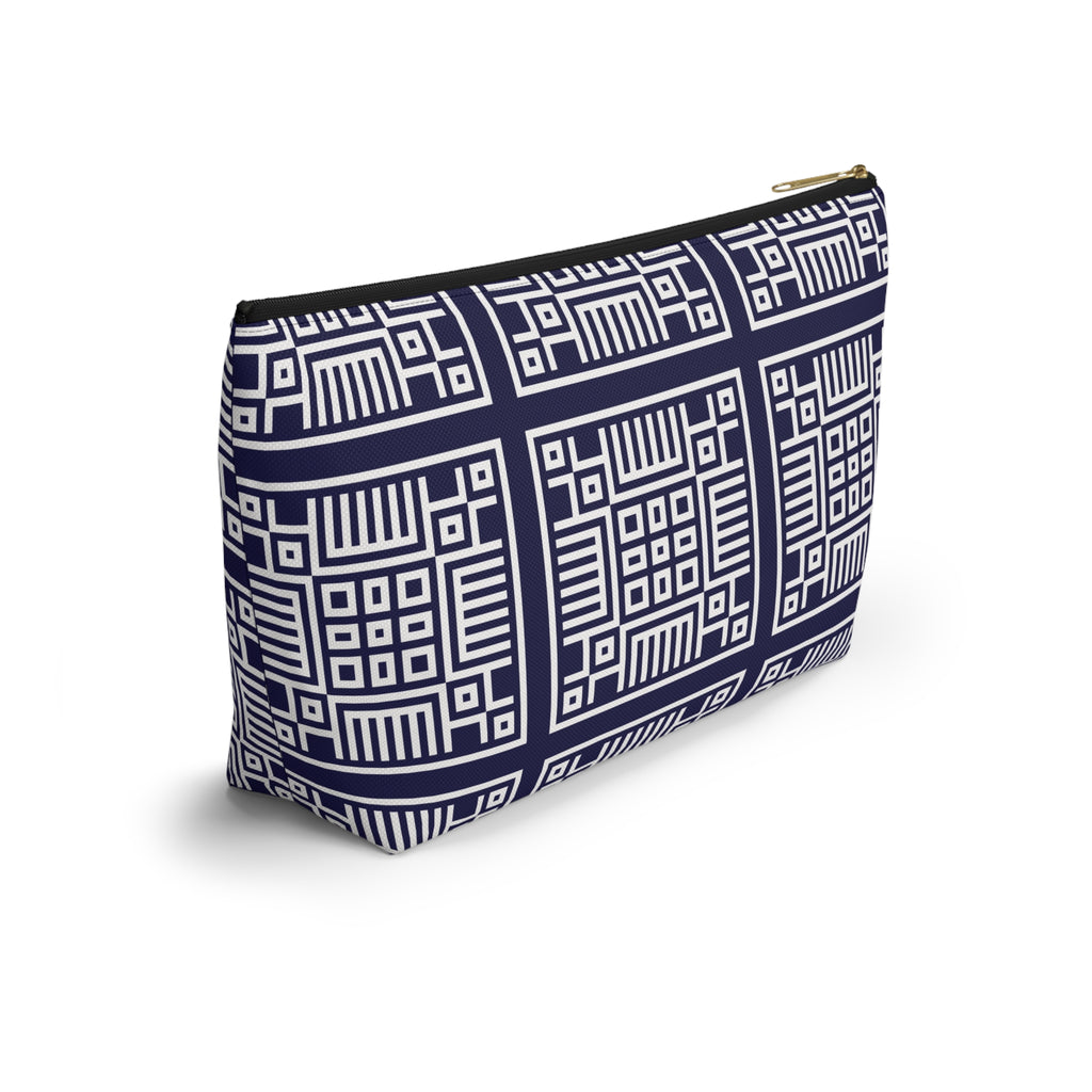 Stylish Accessory Pouch, Cosmetic Bag, Travel Organizer, Gift for Her, Modern Design, Everyday Essentials
