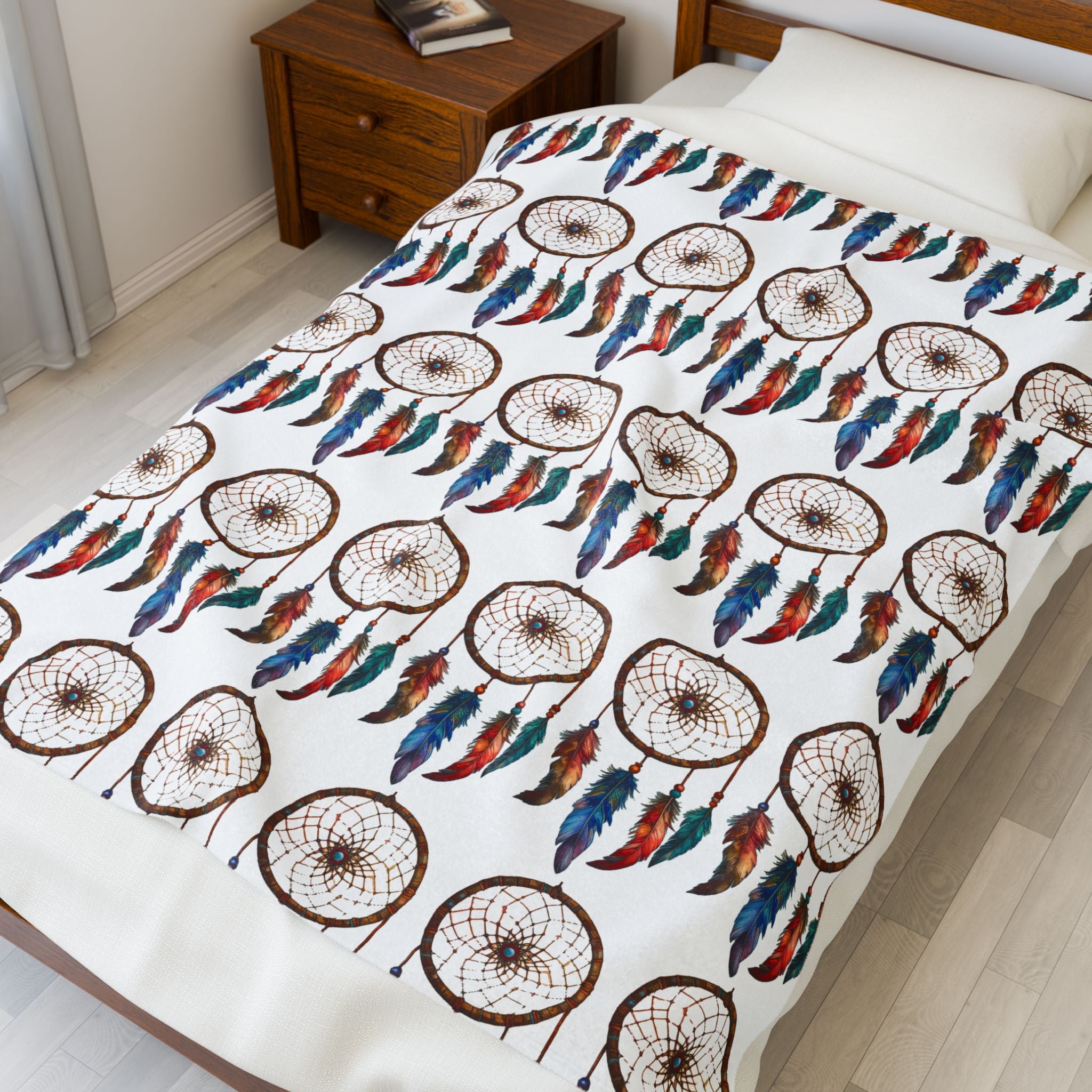 Dreamcatcher Velveteen Plush Blanket, Cozy Throw for Comfort, Boho Home Decor, Perfect Gift for Friends, Warm Snuggle for All Seasons