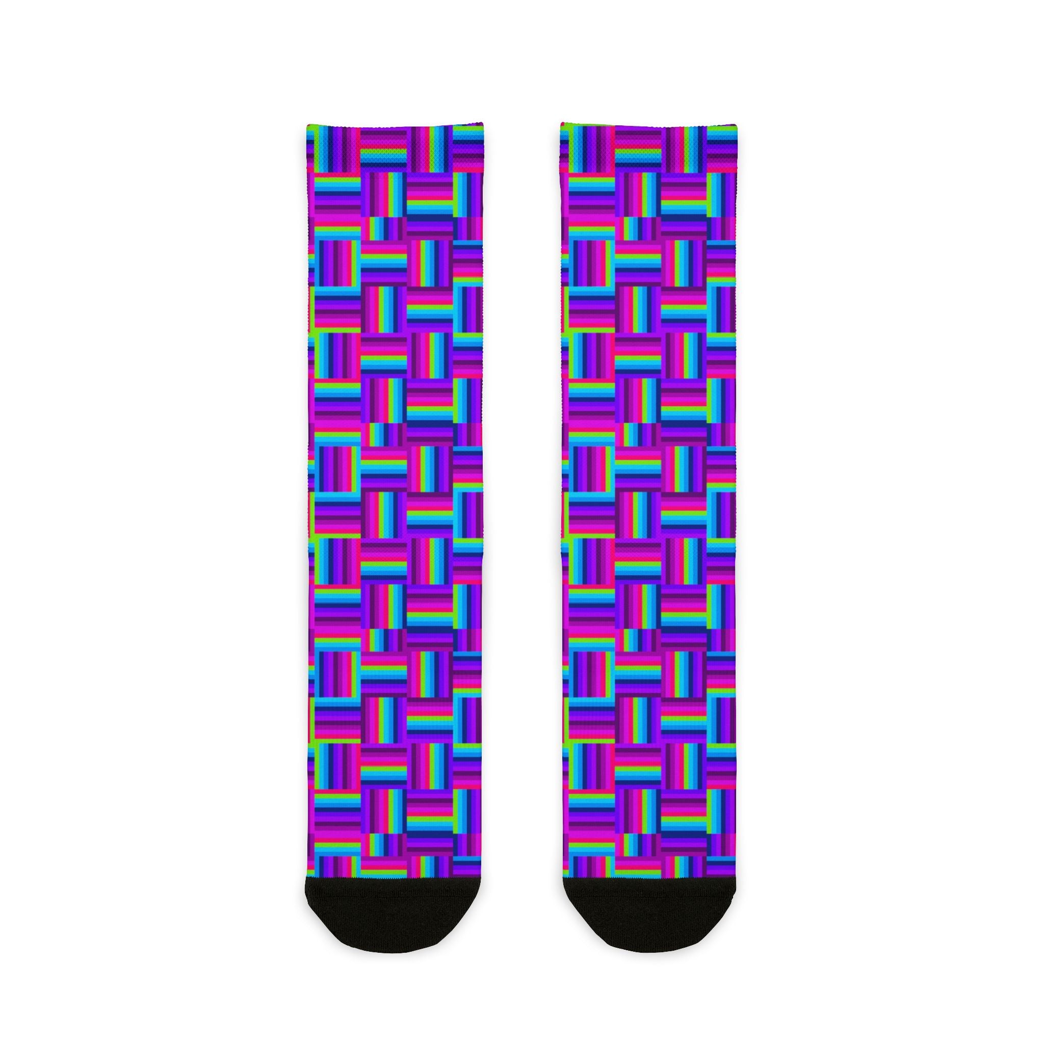 Vibrant Patterned Crew Socks for Unique Style, Fun Gift for Fashion Lovers, Colorful Cotton Socks for Everyday Comfort, Novelty Socks [...]