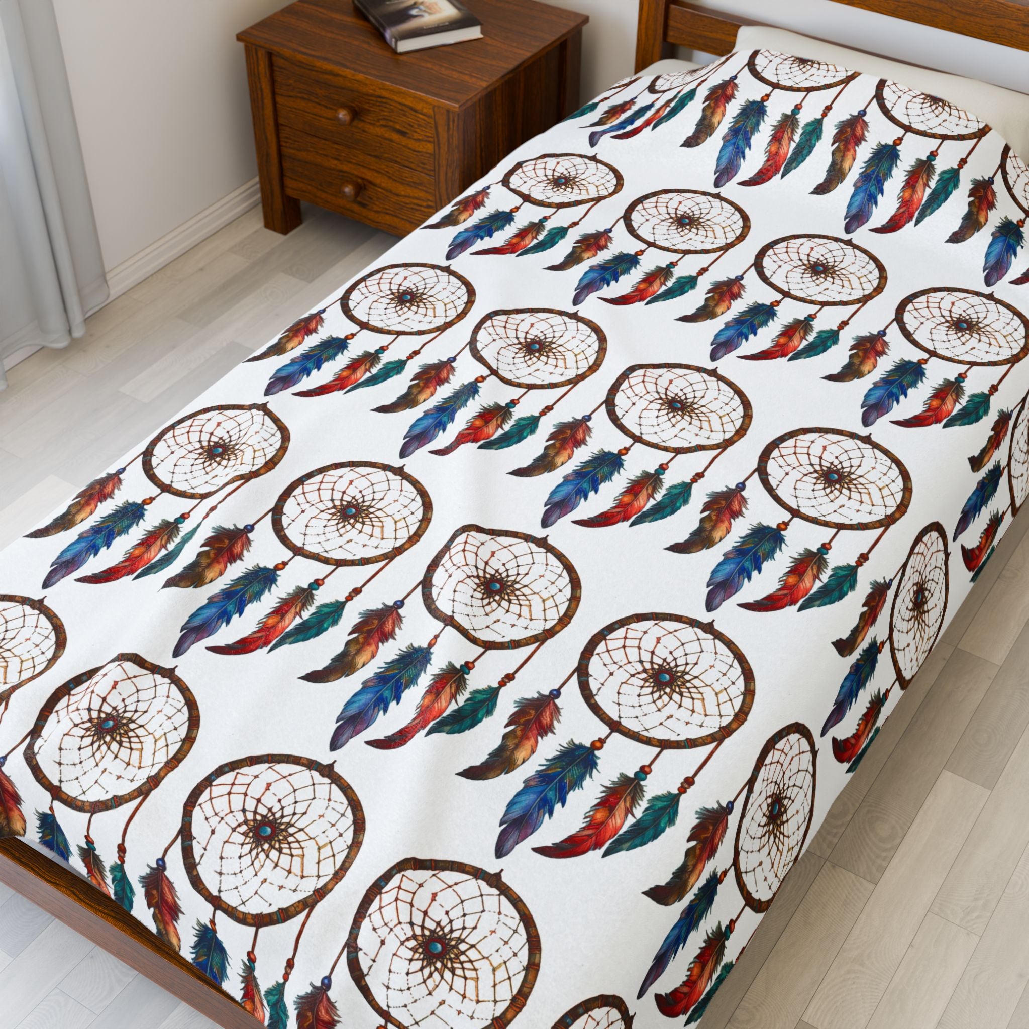 Dreamcatcher Velveteen Plush Blanket, Cozy Throw for Comfort, Boho Home Decor, Perfect Gift for Friends, Warm Snuggle for All Seasons