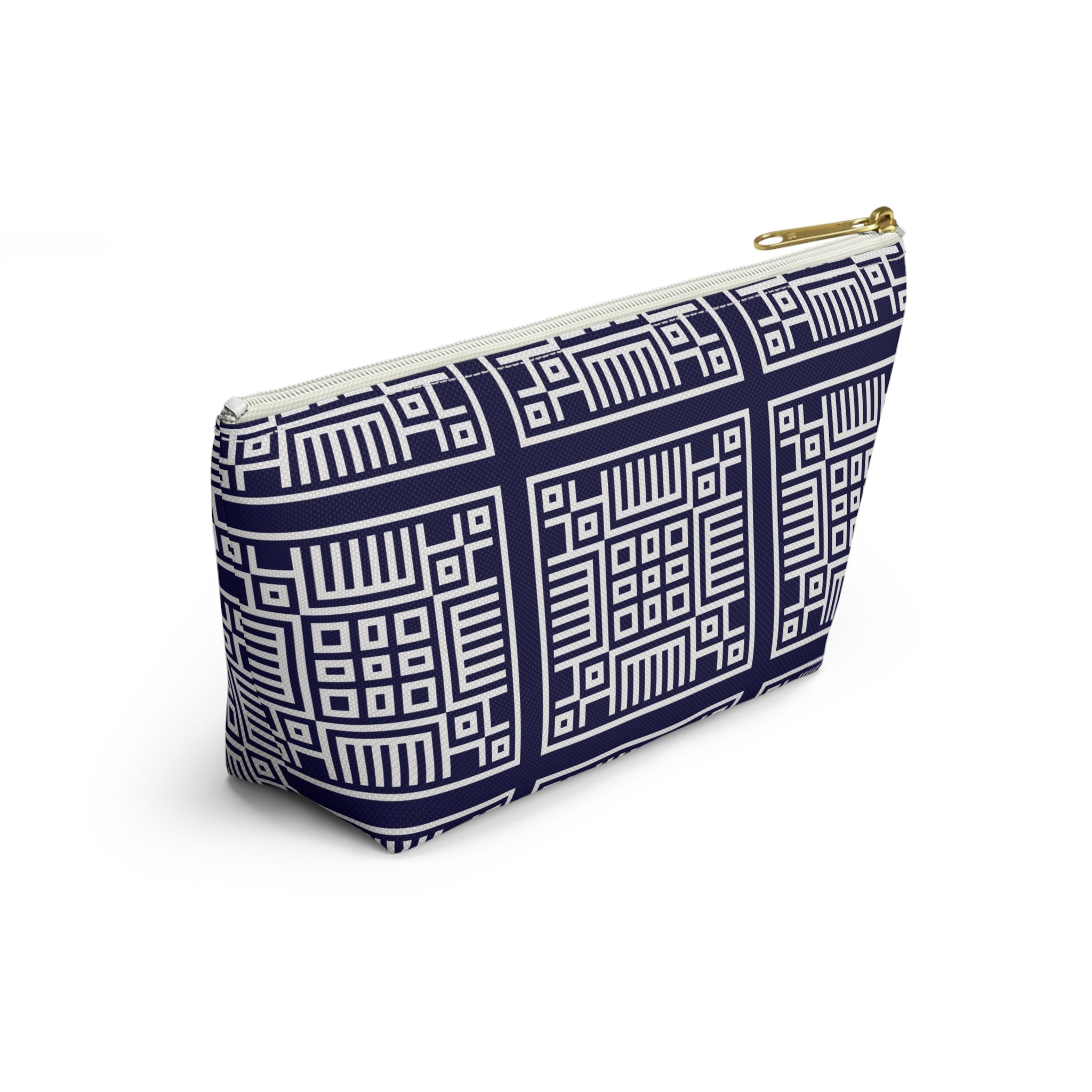 Stylish Accessory Pouch, Cosmetic Bag, Travel Organizer, Gift for Her, Modern Design, Everyday Essentials