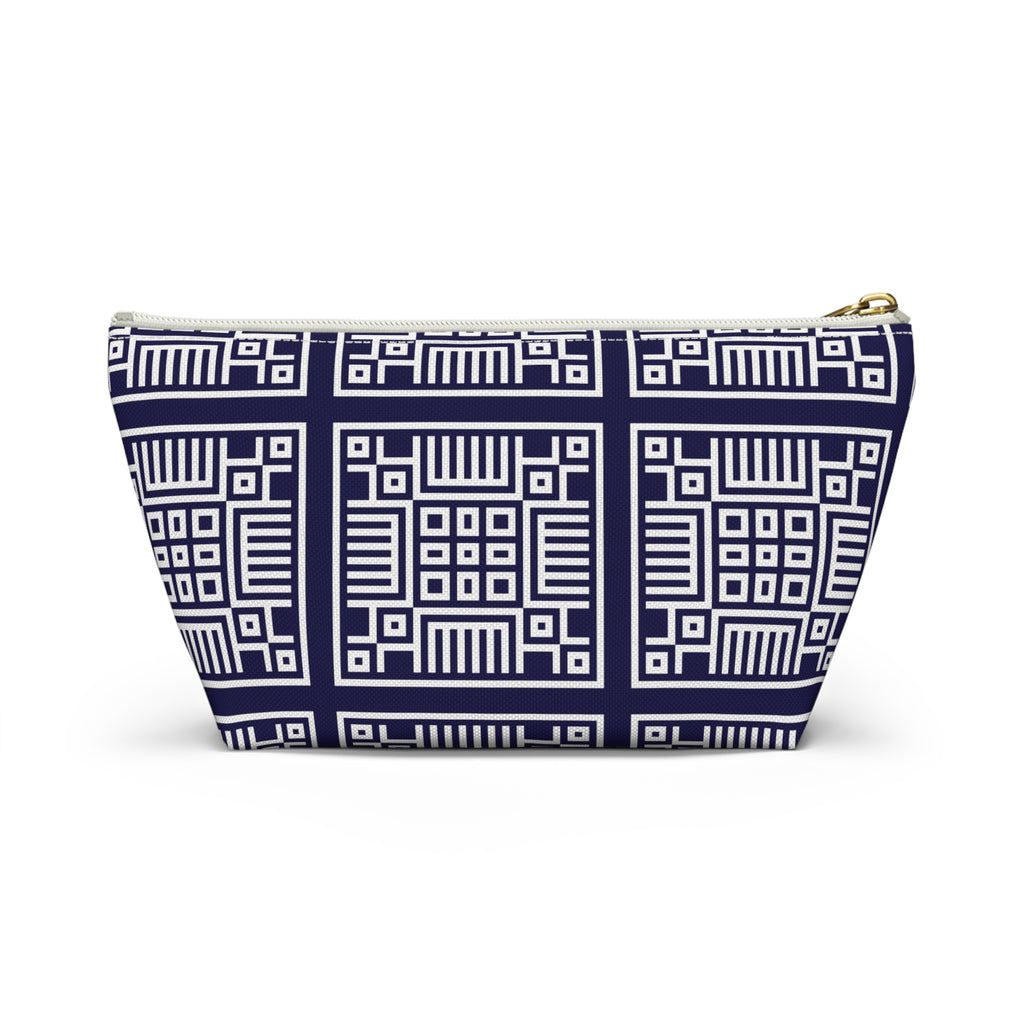 Stylish Accessory Pouch, Cosmetic Bag, Travel Organizer, Gift for Her, Modern Design, Everyday Essentials