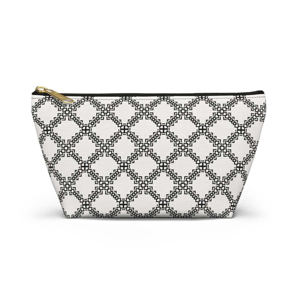 Chic Accessory Pouch - Stylish Makeup Bag, Travel Organizer, Gift for Her, Minimalist Storage, Trendy Cosmetic Bag