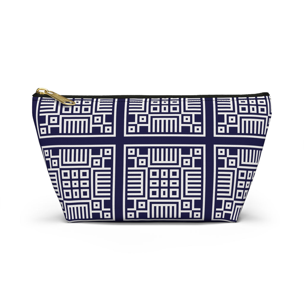 Stylish Accessory Pouch, Cosmetic Bag, Travel Organizer, Gift for Her, Modern Design, Everyday Essentials