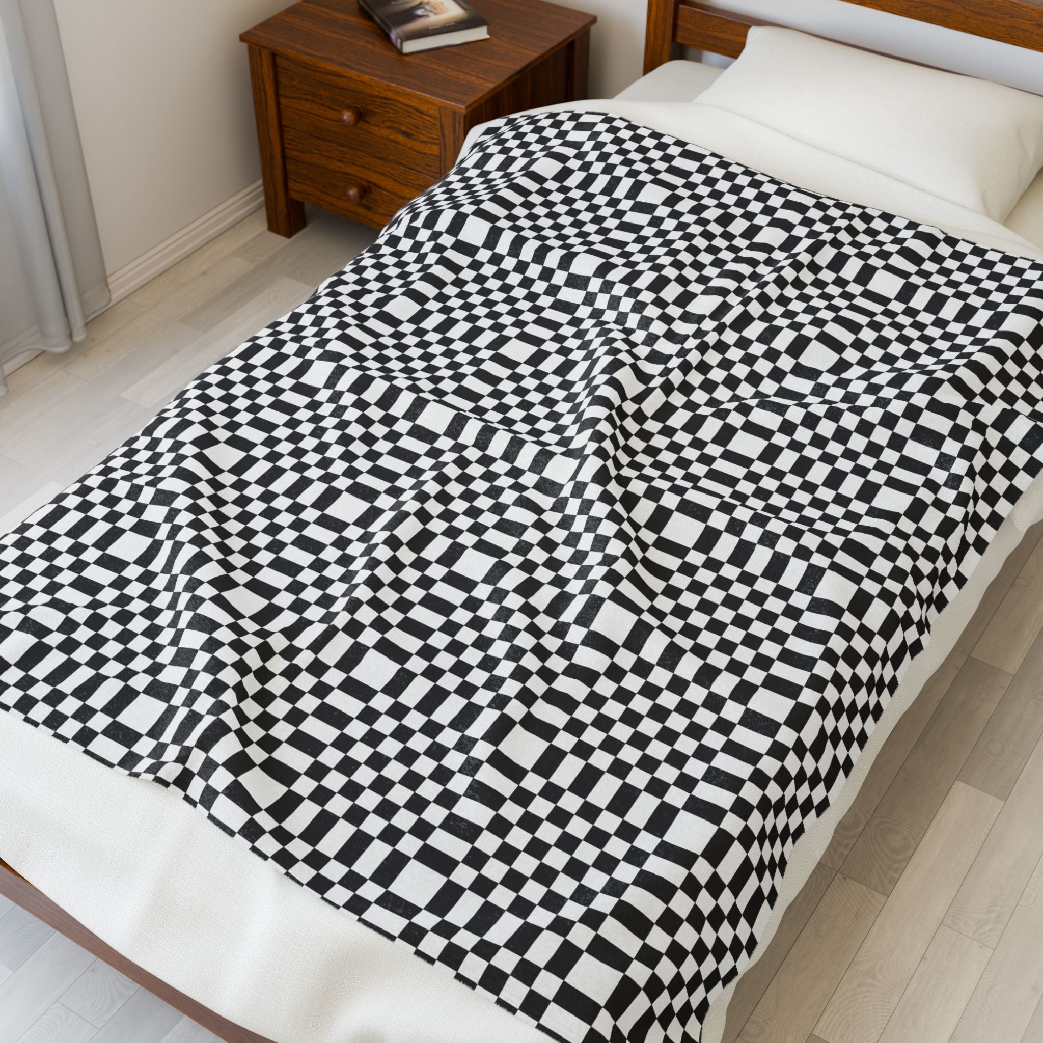 Cozy Checkerboard Velveteen Plush Blanket | Soft Throw for Home Decor, Gift for Wedding, Holiday, Kids, Living Room