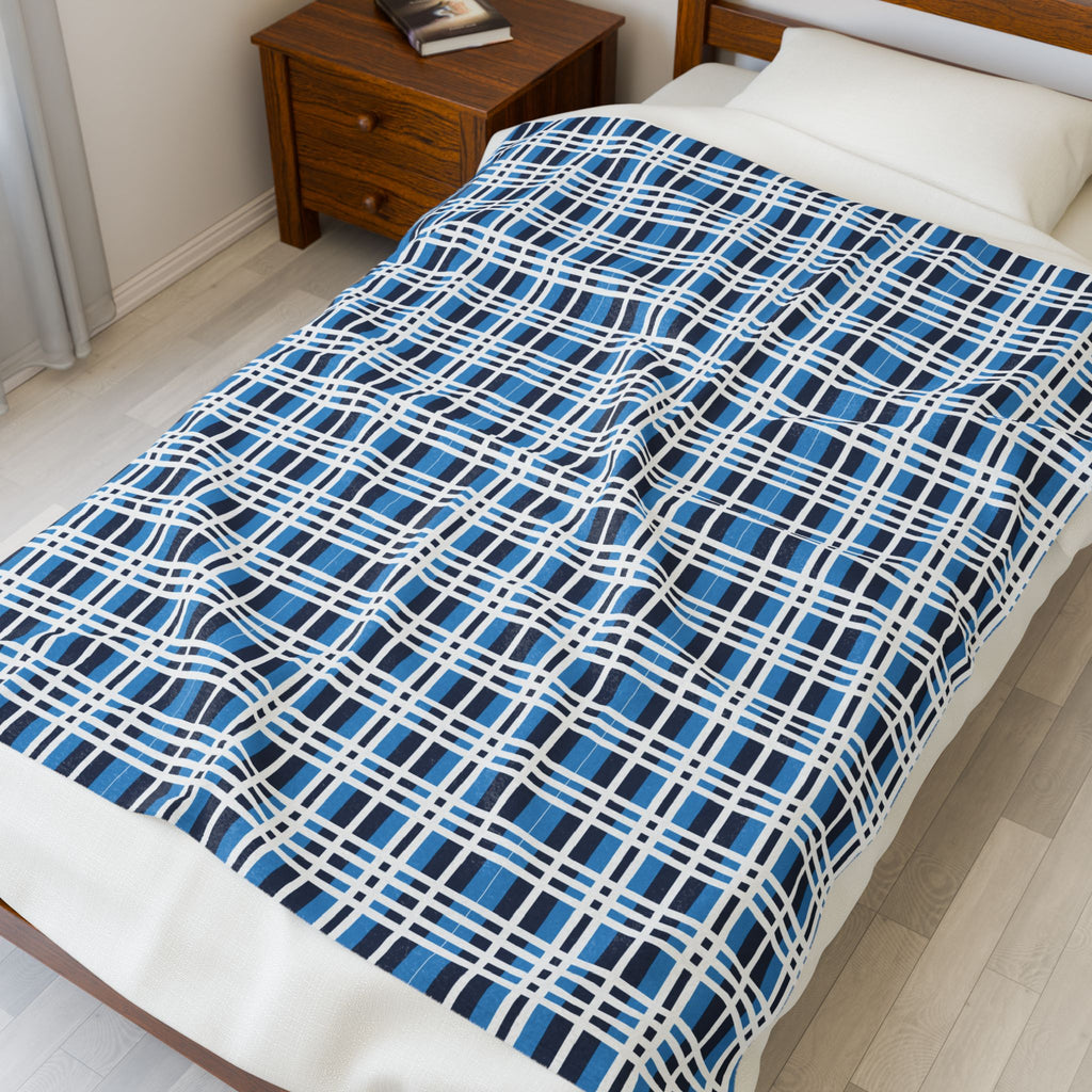 Cozy Plaid Velveteen Plush Blanket, Soft Throw Blanket for Home Decor, Gift for College Students, Campfire Blanket, Stylish Warm Cover